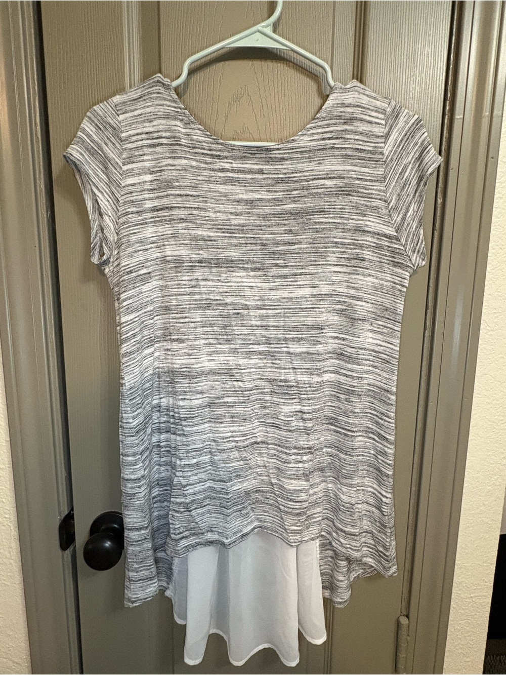 Kim & Cami Gray Striped Short Sleeve Tunic with White Chiffon Layer